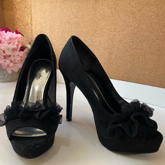 Charlotte Russe Shoes - Gorgeous Black Heels